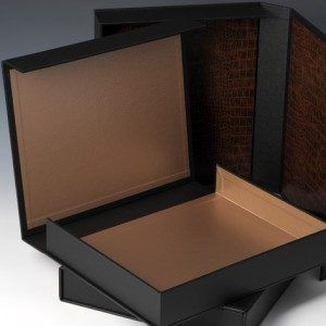 design doos zwart bruin
